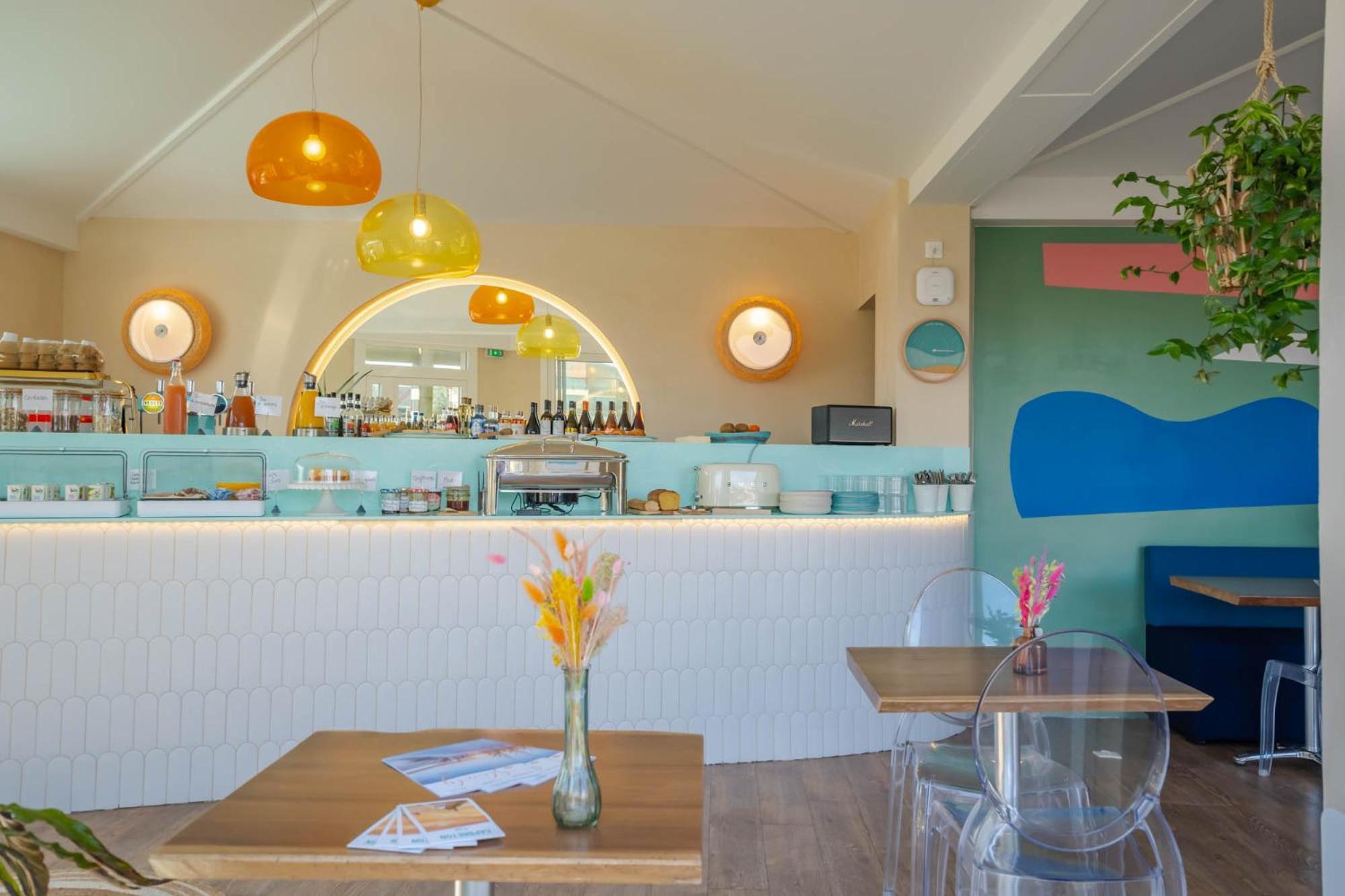קפברטון Hotel Ocean מראה חיצוני תמונה