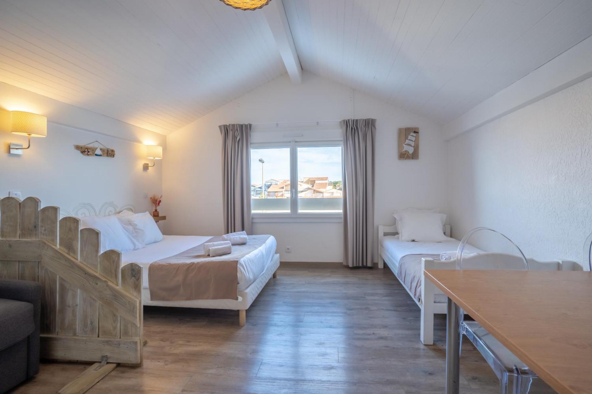 קפברטון Hotel Ocean מראה חיצוני תמונה